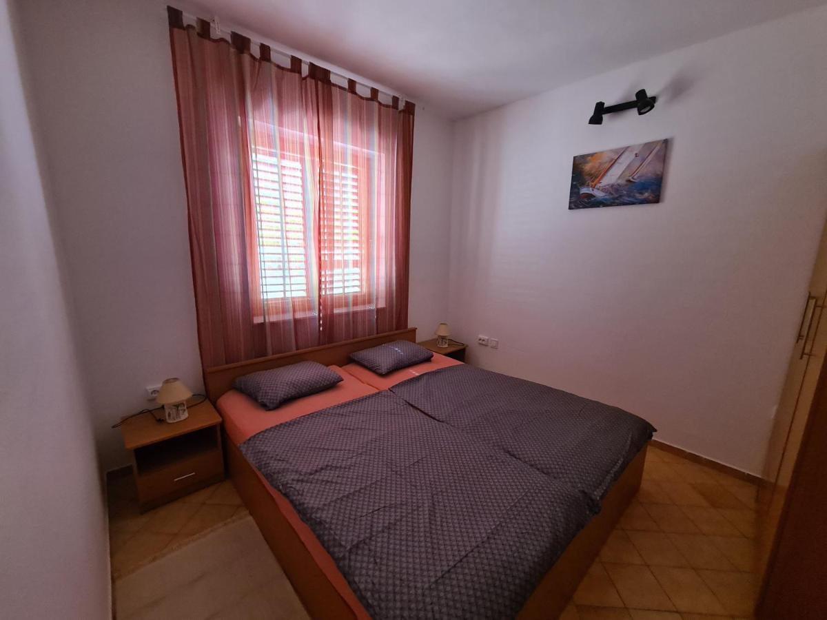 ורסי Apartman Mihaela מראה חיצוני תמונה